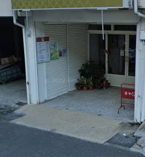 店門口停車空間